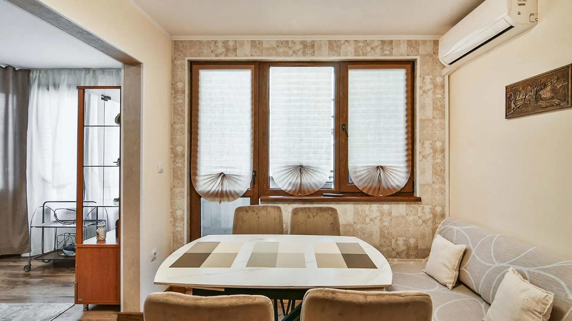 Super Central 2 Bedroom With Ac Varna