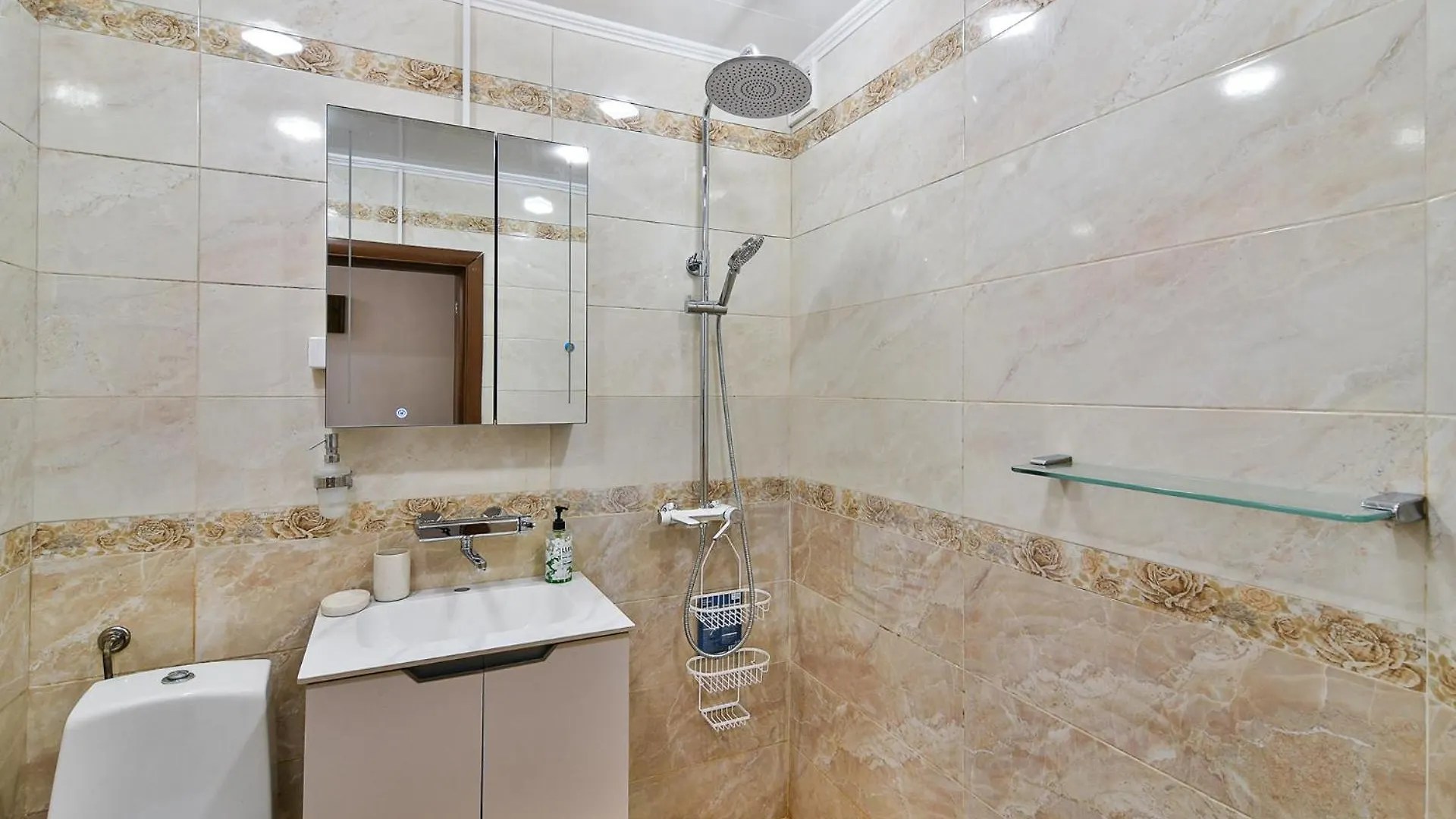Super Central 2 Bedroom With Ac Varna 0*,